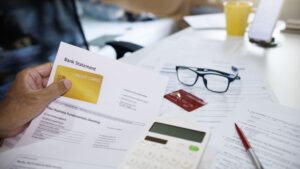 Administración y finanzas